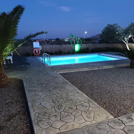 Tatil Evi Evgenias Olive House *
